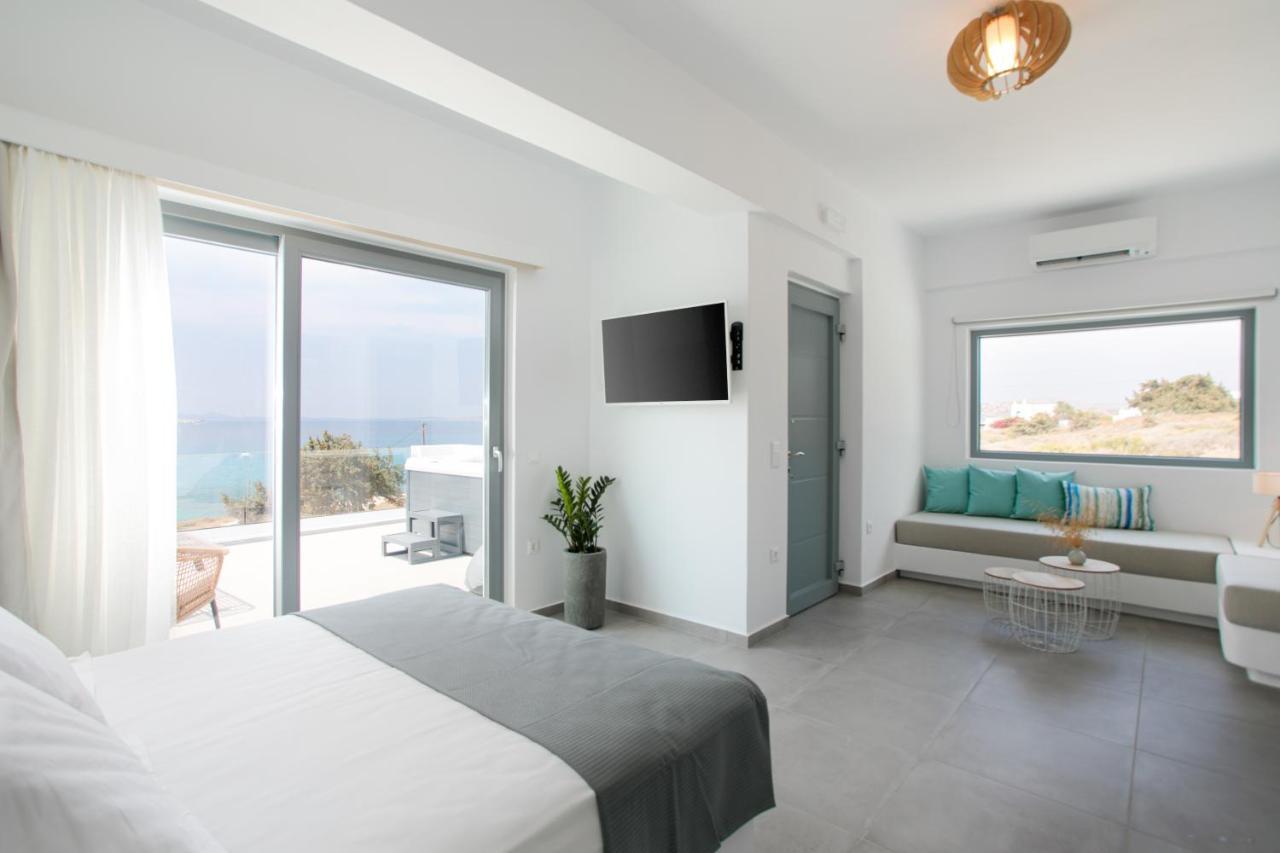 Seanfinity Beachfront Suites Мікрі-Віґла Екстер'єр фото