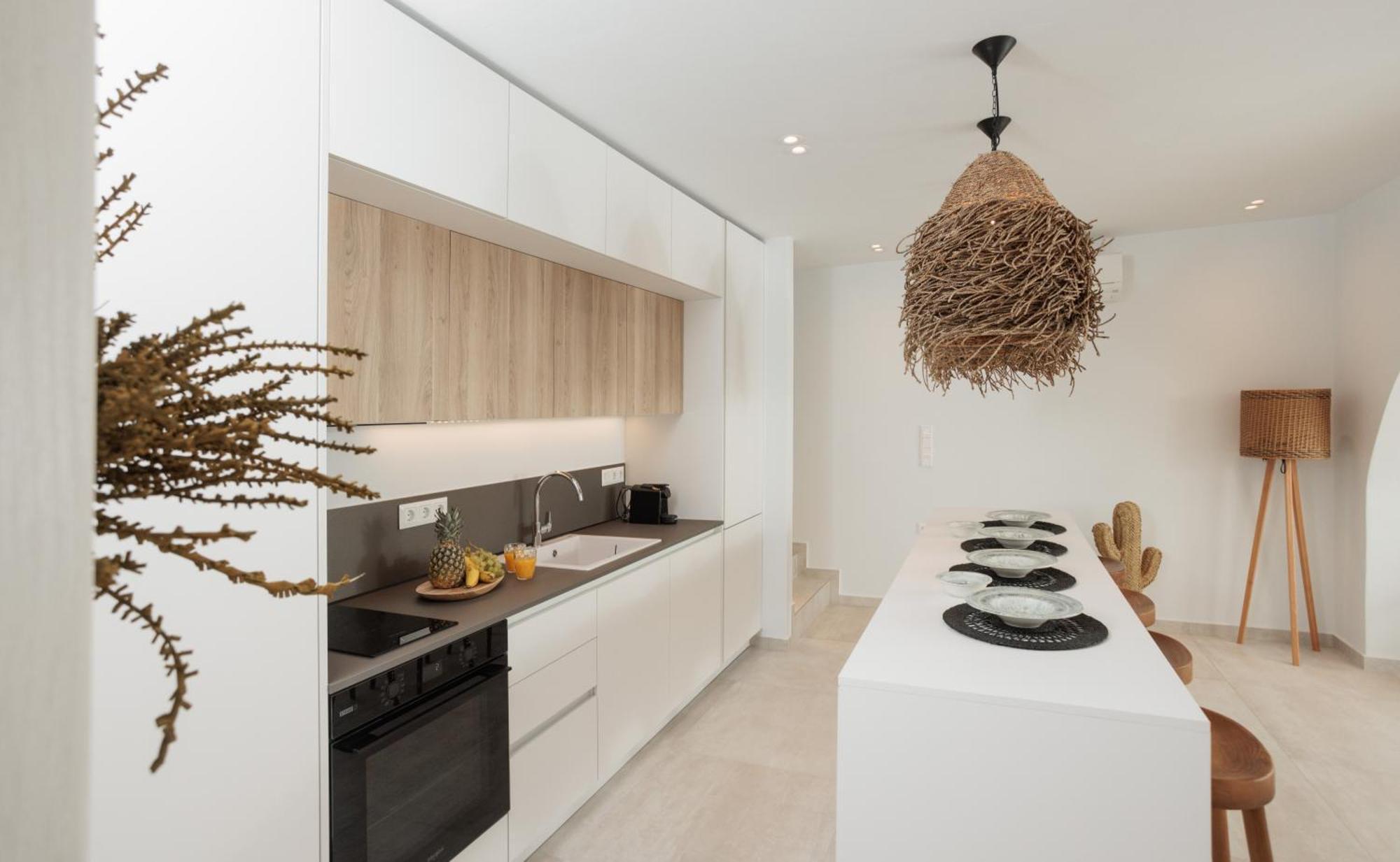 Seanfinity Beachfront Suites Мікрі-Віґла Екстер'єр фото