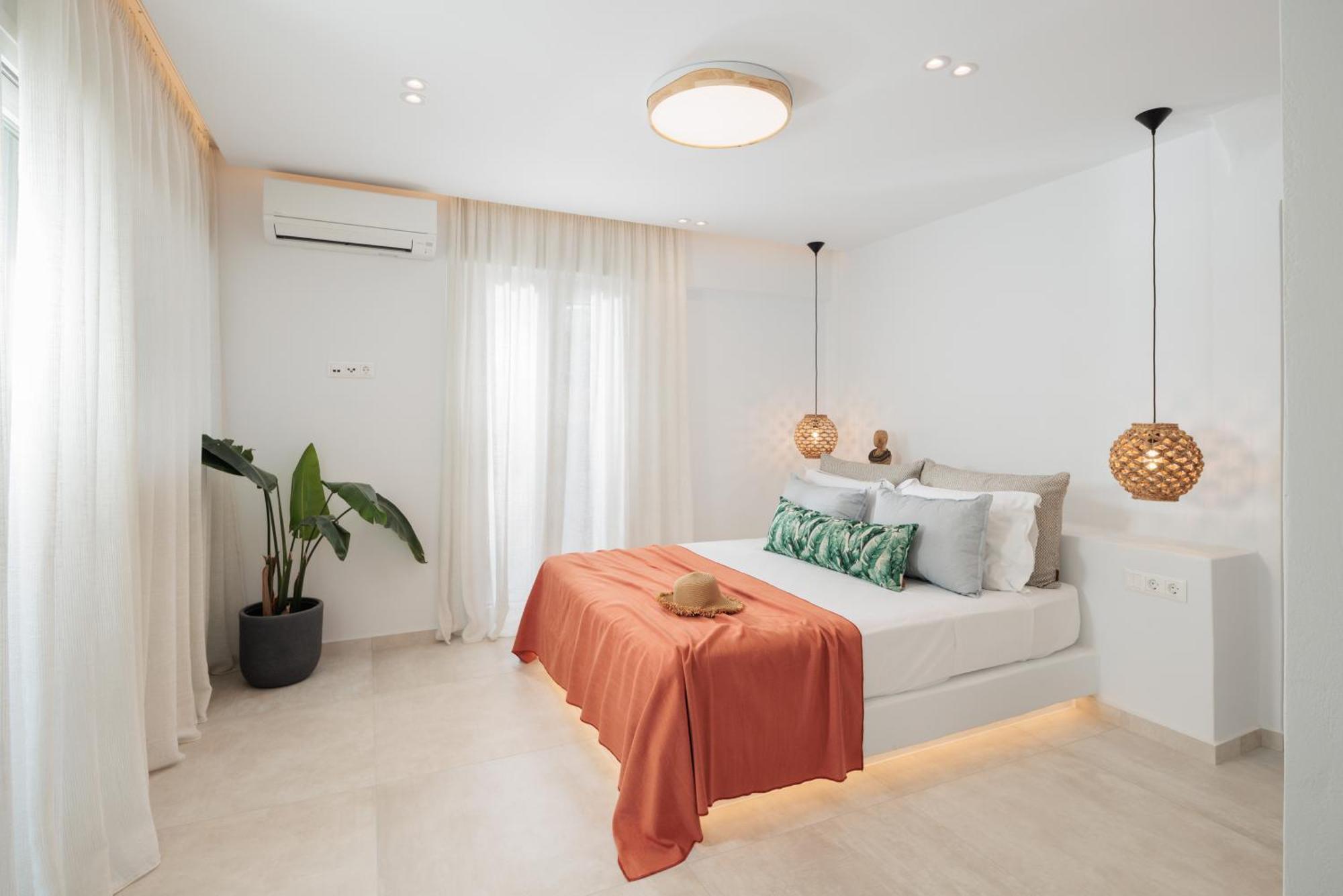Seanfinity Beachfront Suites Мікрі-Віґла Екстер'єр фото