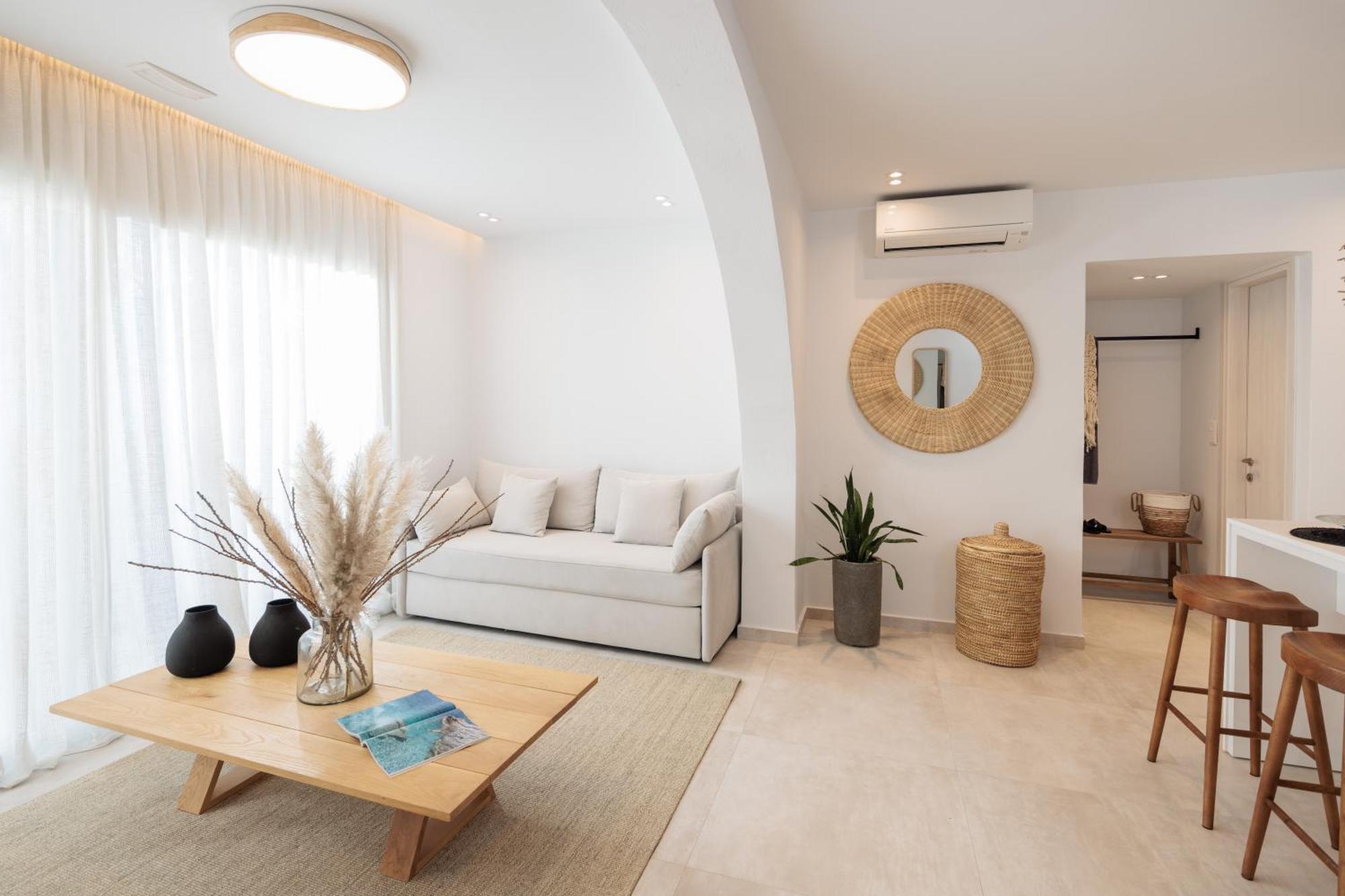 Seanfinity Beachfront Suites Мікрі-Віґла Номер фото