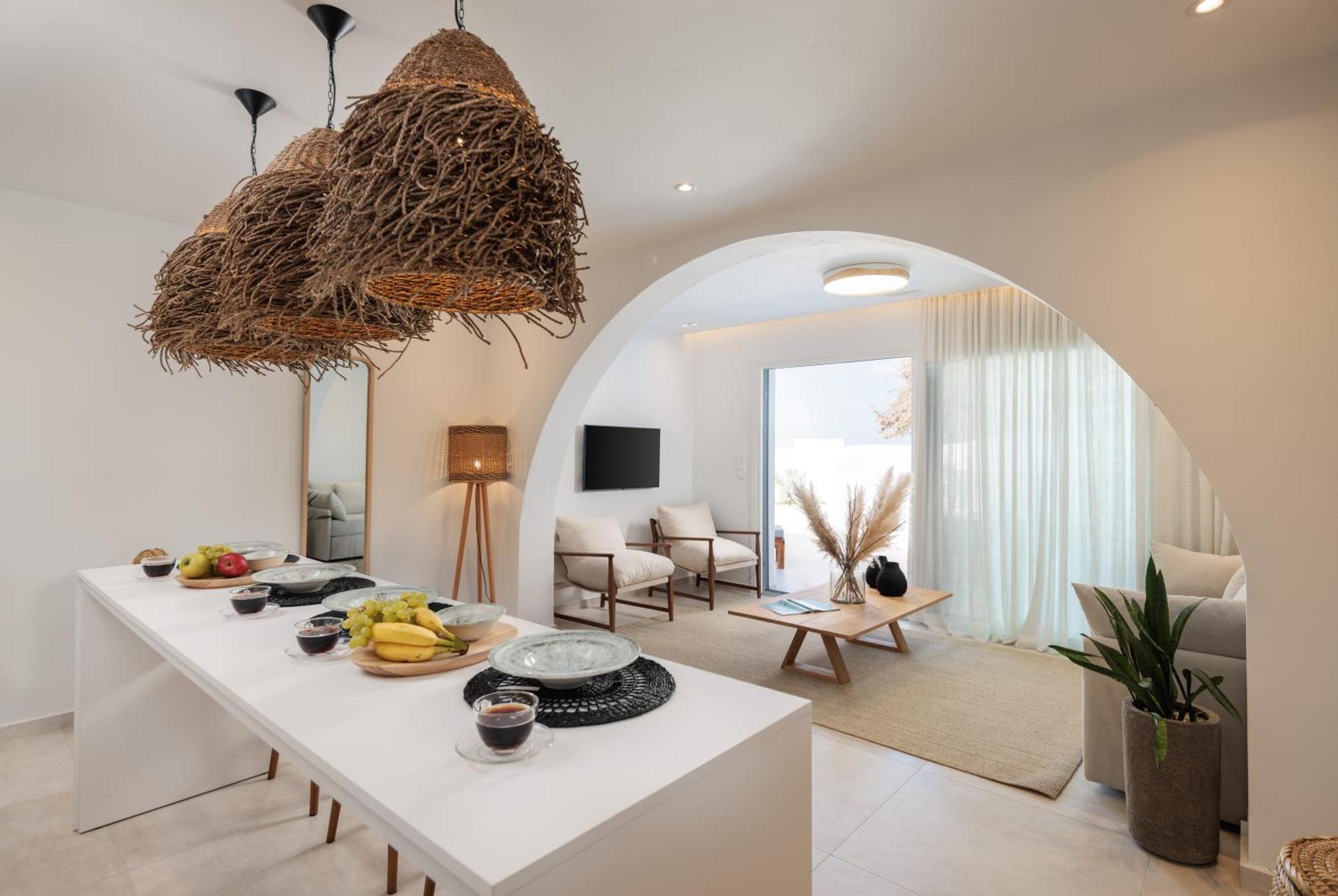 Seanfinity Beachfront Suites Мікрі-Віґла Номер фото